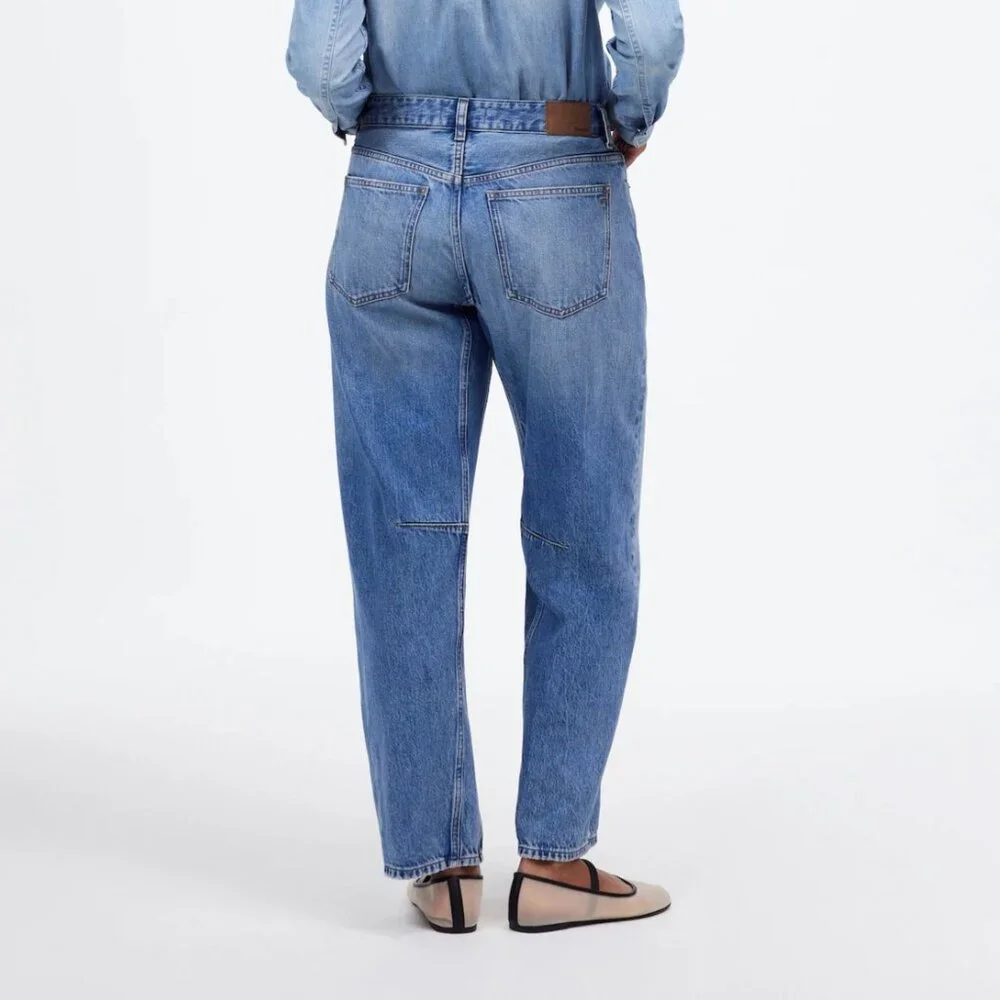 MADEWELL The Darted Barrel-Leg Women's 31 Dobbins Wash Denim Jean